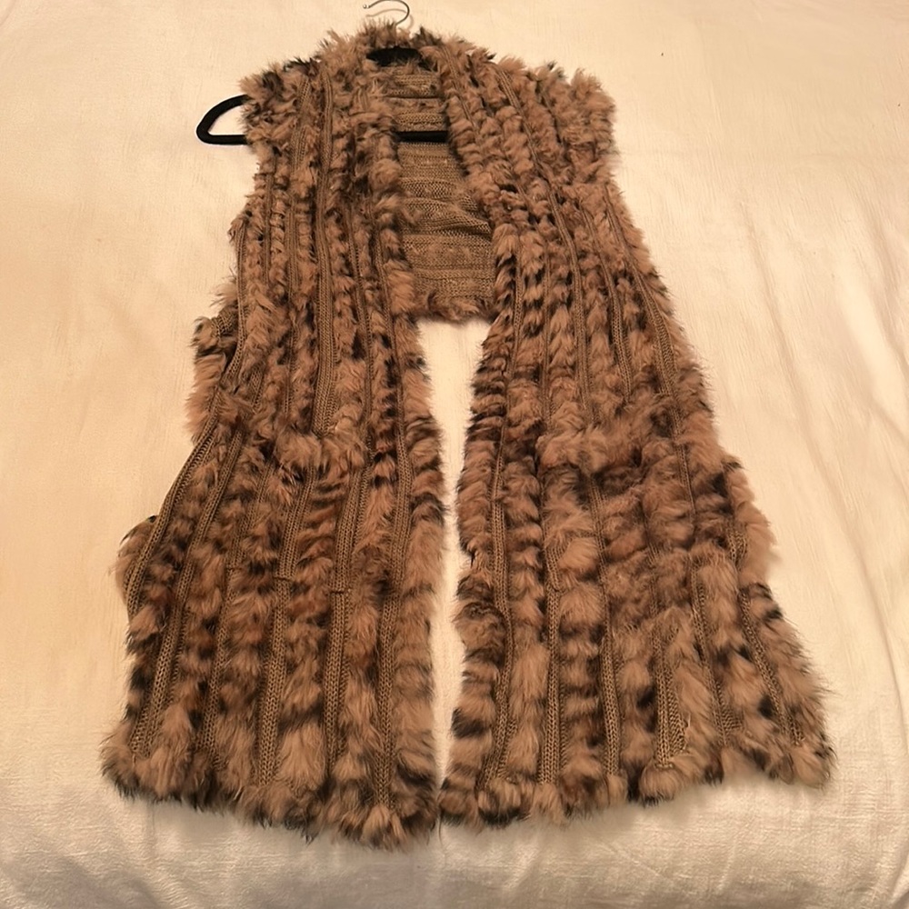 Fur vest